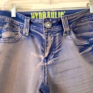 Beautifully shaded Hydraulic jeans,. Comfortable stretch . Great condition